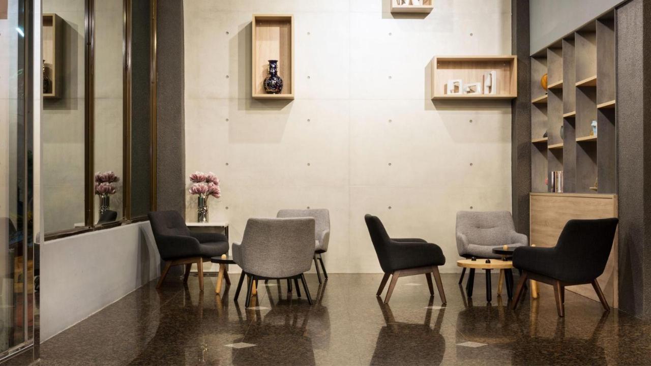 פולי Yadi Hotel מראה חיצוני תמונה