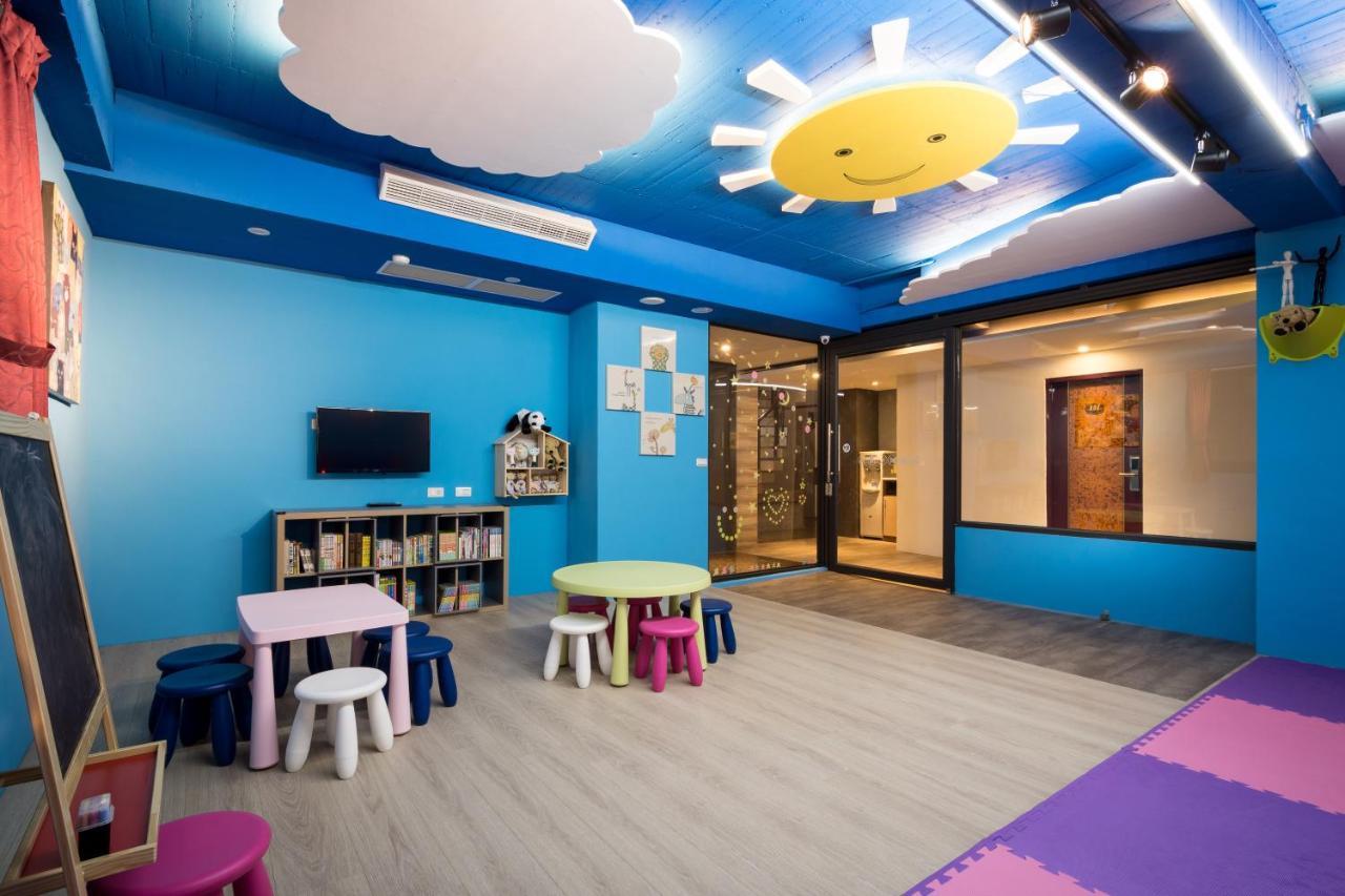 פולי Yadi Hotel מראה חיצוני תמונה