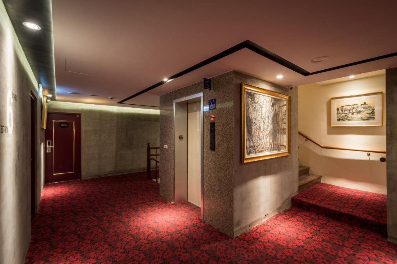 פולי Yadi Hotel מראה חיצוני תמונה